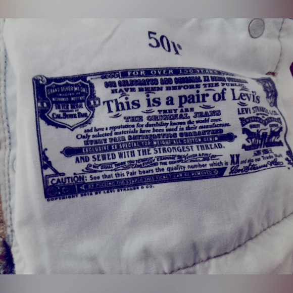 Levi's Blue Denim Shorts - Picture 3 of 6